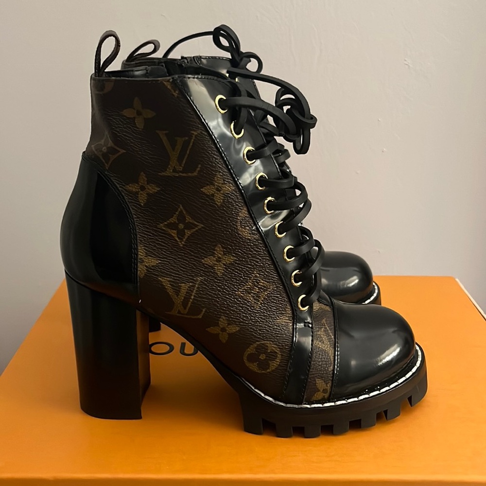 Louie Vuitton Boots size 36 1/2